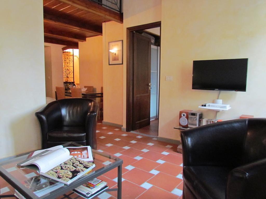 Florence Apartments Home Feeling Bilik gambar