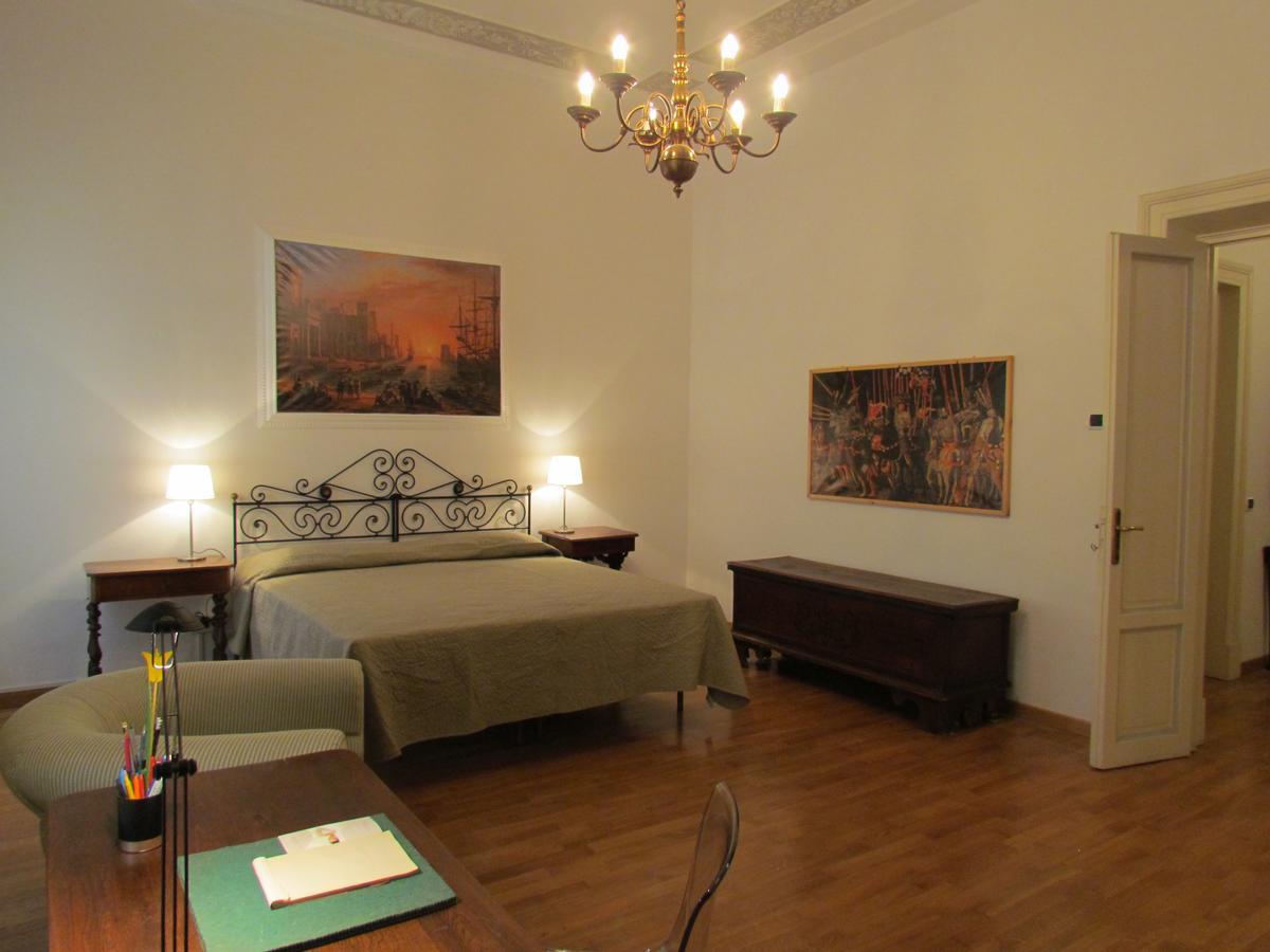 Florence Apartments Home Feeling Luaran gambar