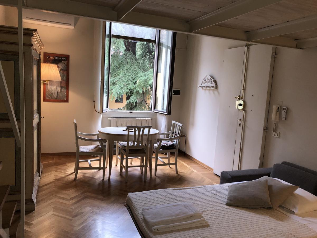 Florence Apartments Home Feeling Luaran gambar