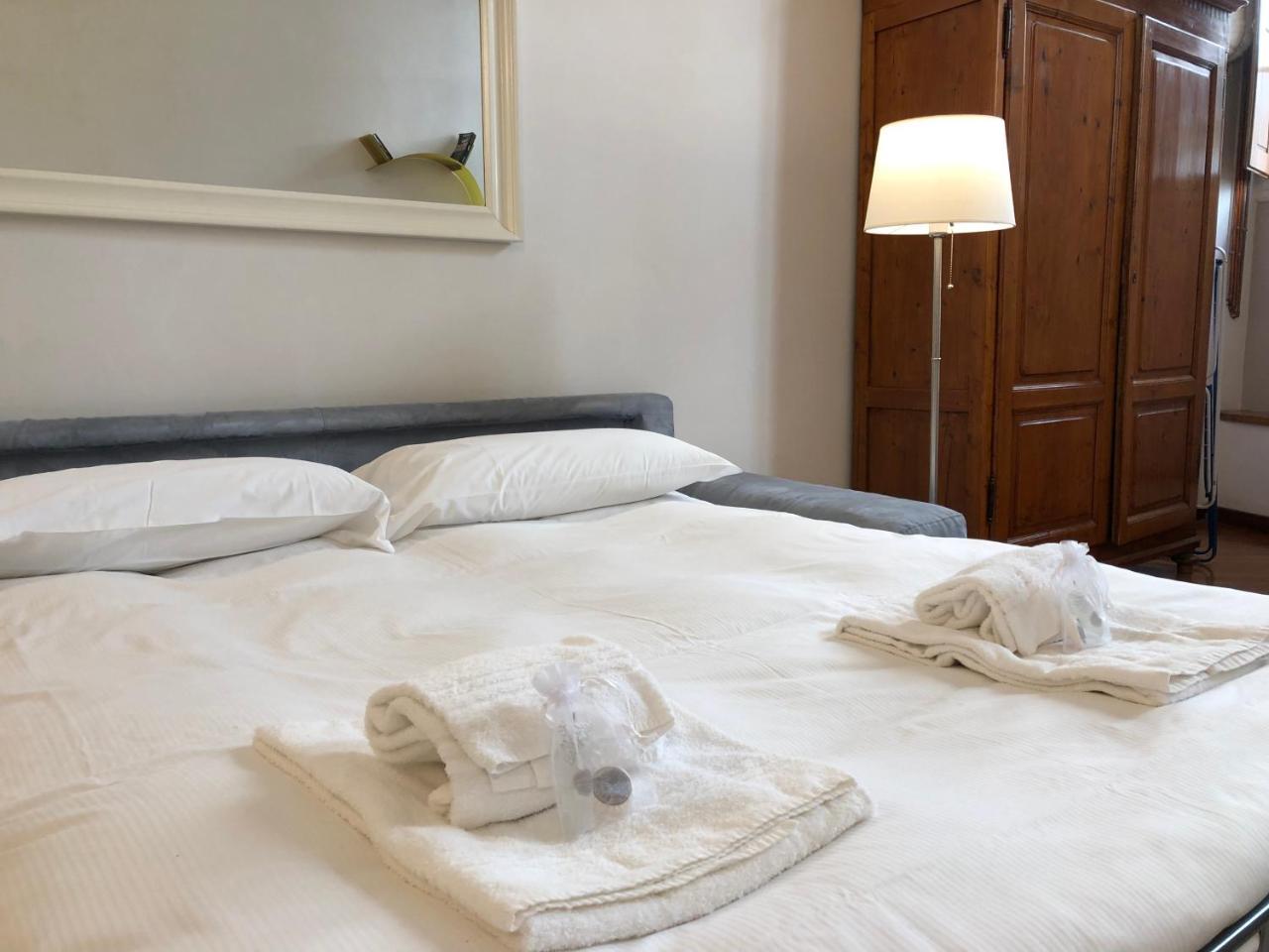 Florence Apartments Home Feeling Luaran gambar
