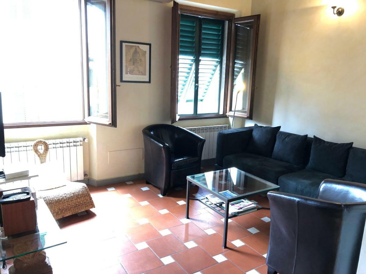 Florence Apartments Home Feeling Luaran gambar